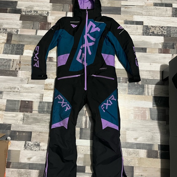 One peace FXR 12 kids - Picture 1 of 5